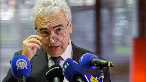 Pétrole: l'AIE prête à débloquer davantage de stocks stratégiques