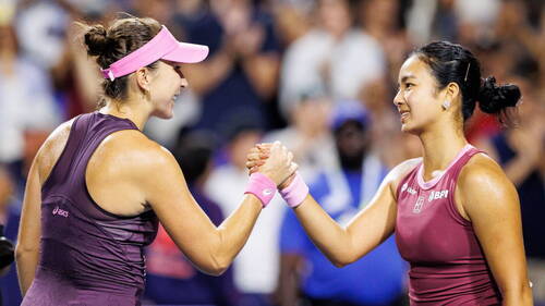 Bencic écarte facilement Eala et file en quart