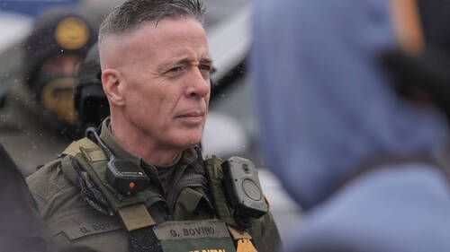 Le policier américain Greg Bovino part à la retraite