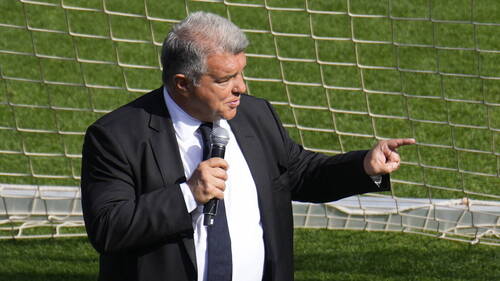 Joan Laporta réélu président du FC Barcelone