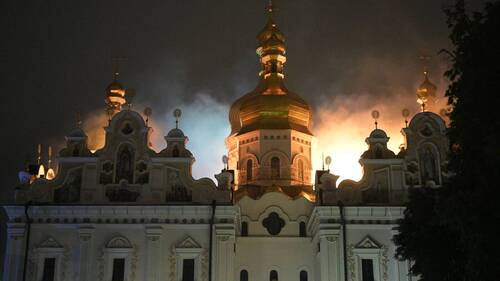Ukraine: attaque massive sur Kiev - un joyau orthodoxe en feu