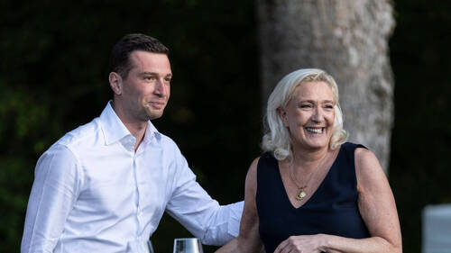 France: Marine Le Pen maintient sa confiance en Jordan Bardella