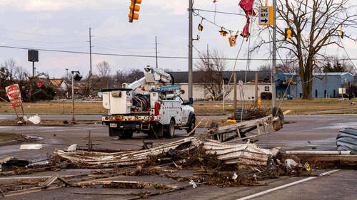 Des tornades font au moins quatre morts dans le Michigan