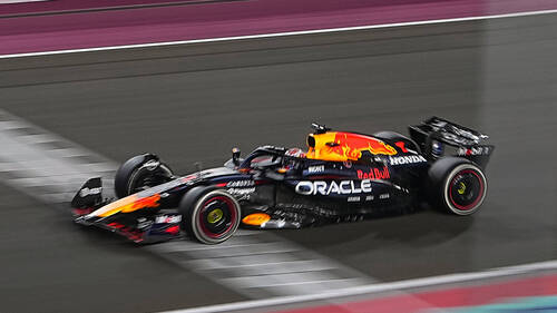 GP du Qatar: Max Verstappen s'impose, tout se jouera à Abou Dhabi