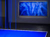 A Lens (VS), Yves Klein résonne avec l'art aborigène