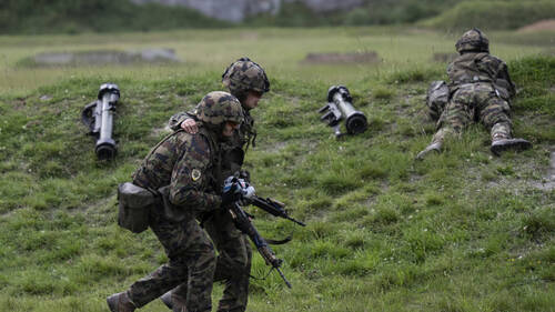 Les militaires suisses en moins bonne forme physique