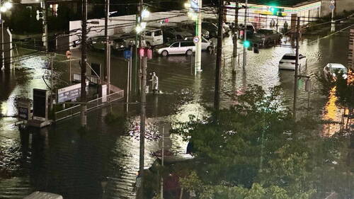 L'est du Japon sous des pluies torrentielles "sans précédent"