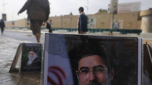 La Suisse dit que l'Iran "dépasse" le droit à la légitime défense