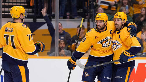 Trois assists pour Roman Josi