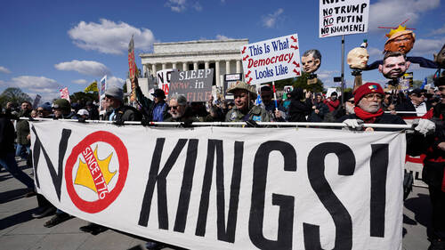 Troisième vague de manifestations contre Trump en moins d'un an aux USA