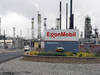 Exxonmobil: bénéfice trimestriel amputé de moitié, à 9 milliards