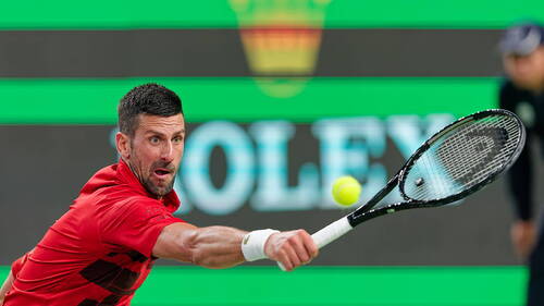 Novak Djokovic face à Taylor Fritz en demi-finale