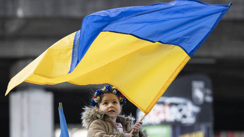 Plus de 1000 personnes solidaires avec l'Ukraine à Berne