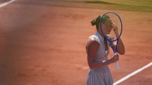 Kostyuk lance le tournoi dans l'émotion