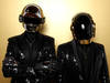 Un an après sa séparation, Daft Punk arrive sur les réseaux sociaux