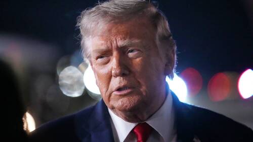 Plus de 40% des Suisses voient en Trump un rival ou un adversaire