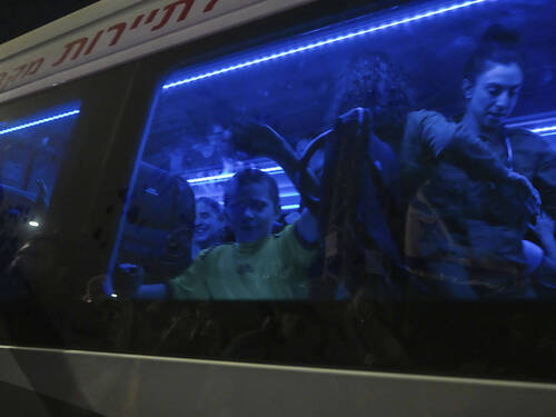 Nouvel échange otages-prisonniers au 3e jour de trêve