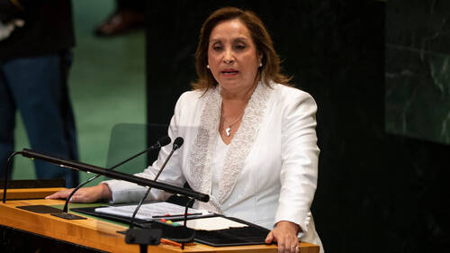 Le Pérou se dote d'un nouveau président après une destitution