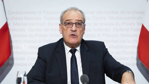 Parmelin se dit favorable à une femme pour sa succession