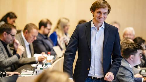 Sébastien Cala se porte candidat pour remplacer Rebecca Ruiz