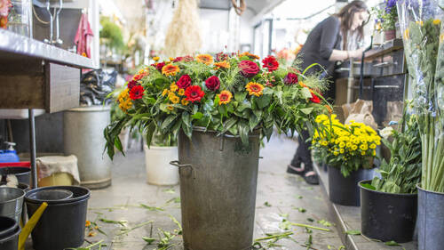 Roses, lingerie sexy et ventes records pour la Saint-Valentin