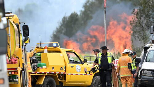 Australie: centaines de personnes appelées à évacuer face aux feux