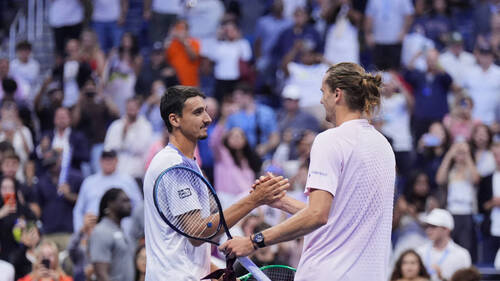 Zverev s'en sort en cinq sets au 1er tour de l'US Open