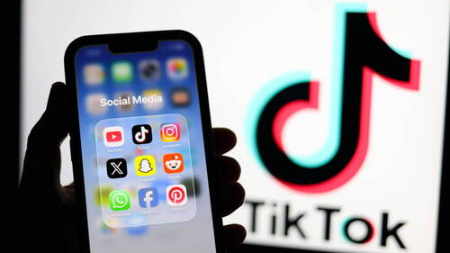 La Grèce interdit l'accès aux réseaux sociaux aux moins de 15 ans