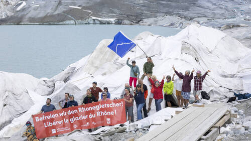 Glacier du Rhône: pétition contre la grotte touristique