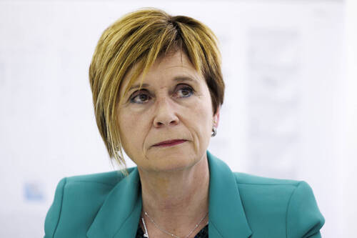 SCHWEIZ PROJEKT SCHULE WETTBEWERB