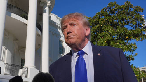 Trump dit que Musk a relancé son réseau Starlink pour l'Ukraine