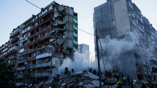 Des dizaines de morts et blessés dans une attaque russe à Kiev
