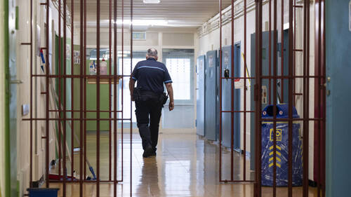 Les prisons suisses à l'étroit face à la surpopulation carcérale
