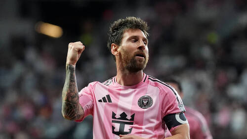 Messi inscrit un quadruplé et met fin à la disette de l'Inter Miami