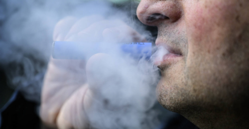 Genève interdit la vente de cigarettes électroniques à usage unique