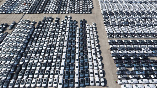Chine: les exportations gonflent de 27% en juin, plus qu'attendu