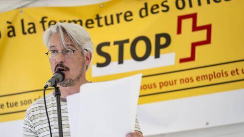 Manifestation contre la fermeture de 14 offices postaux valaisans