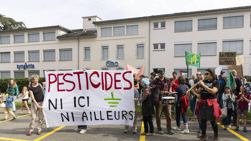 Monthey: journée d'action contre l'entreprise Syngenta