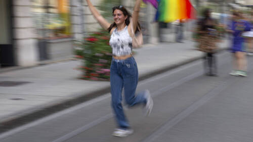 Existences queers: une campagne pour dire non aux postures réacs