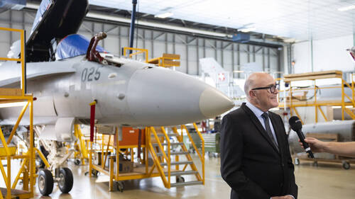 Surcoûts et retards dans la construction des hangars pour les F-35
