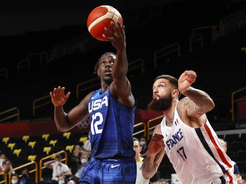 Jrue Holiday rejoint les Boston Celtics