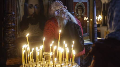 Kiev et Moscou rapportent des violations de la trêve pascale