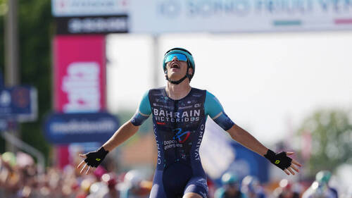 Segaert, tranchant dans le final, remporte la 12e étape