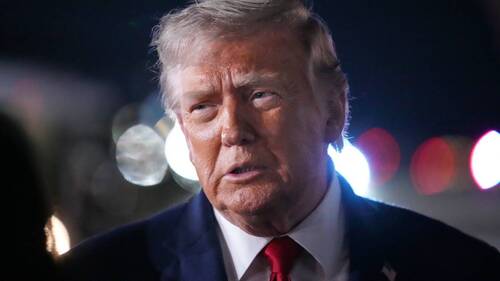 Trump accuse l'Iran d'avoir abattu un hélicoptère américain