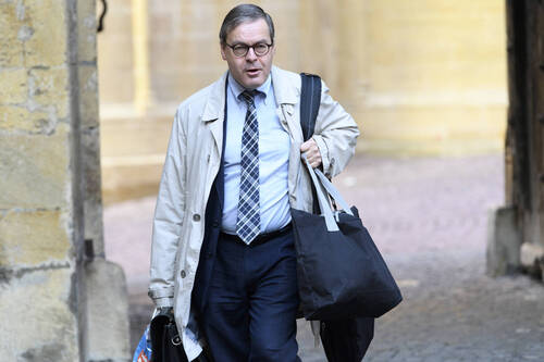 Le procureur extraordinaire Pierre Aubert (NE) n'a rien entrepris dans ce dossier depuis sa nomination. 
