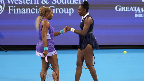 Les soeurs Williams réunies en double à Cincinnati