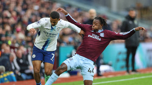 Aston Villa et Manzambi font chuter Manchester City