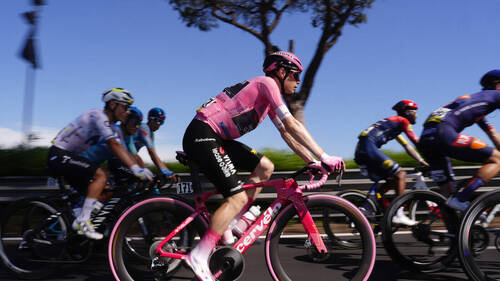 Jonas Vingegaard s'offre son premier Giro