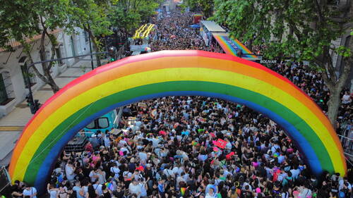 La loi hongroise anti-LGBT viole les valeurs fondamentales de l'UE