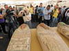 Des statues et sarcophages découverts à Saqqara